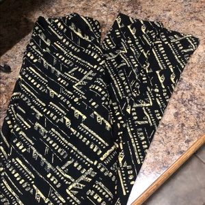 LuLaRoe OS leggings -NWOT